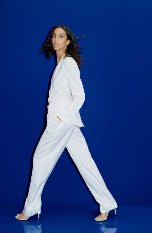 Veronica Beard Resort 2027 Lookbook on Vogue