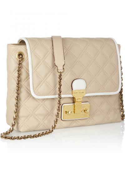 マークジェイコブス　 ラージ·シングルキルトレザーショルダーバッグ