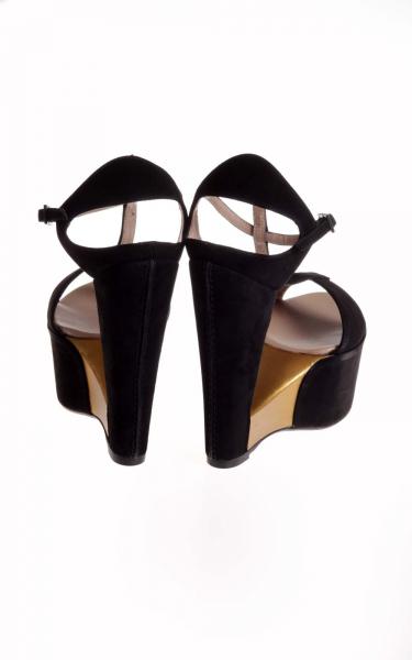SW1 BY STUART WEIZTMAN TEETER SUEDE WEDGES