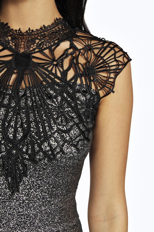 BOUTIQUE MYA Metallic Caged Neck Jumpsuit