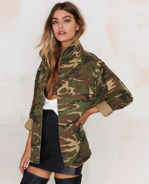 [NWOT] Loose Camouflage Coat Stand Collar Pocket Long Sleeve Zipper Jacket