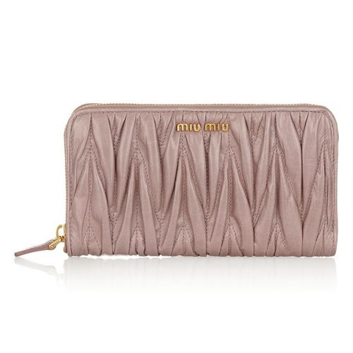 [NEW] MIU MIU ミュウミュウ　マトラッセ　長財布 (2011年秋冬新作)